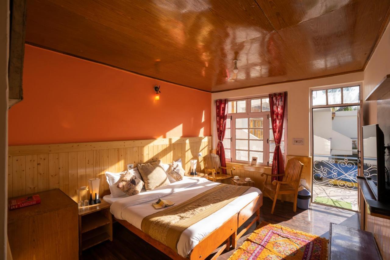 Rainbow Hostelier Leh Esterno foto