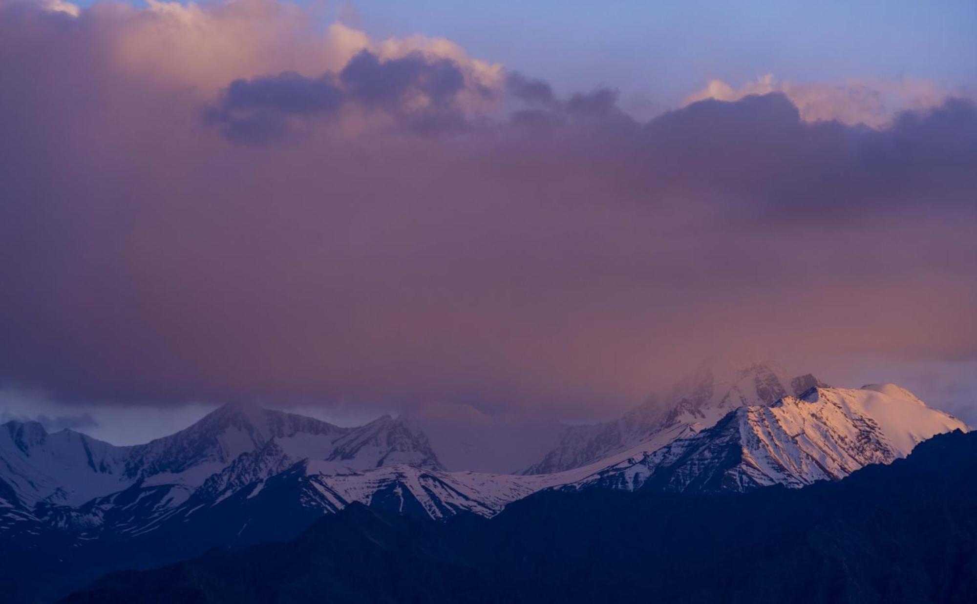 Rainbow Hostelier Leh Esterno foto